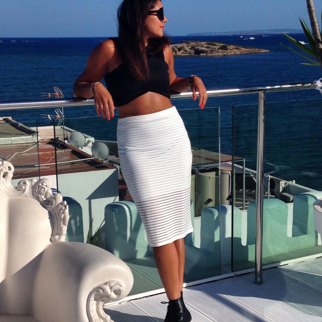 Ibiza - What to wear when you're there Bonnie Rakhit Lady Trekking