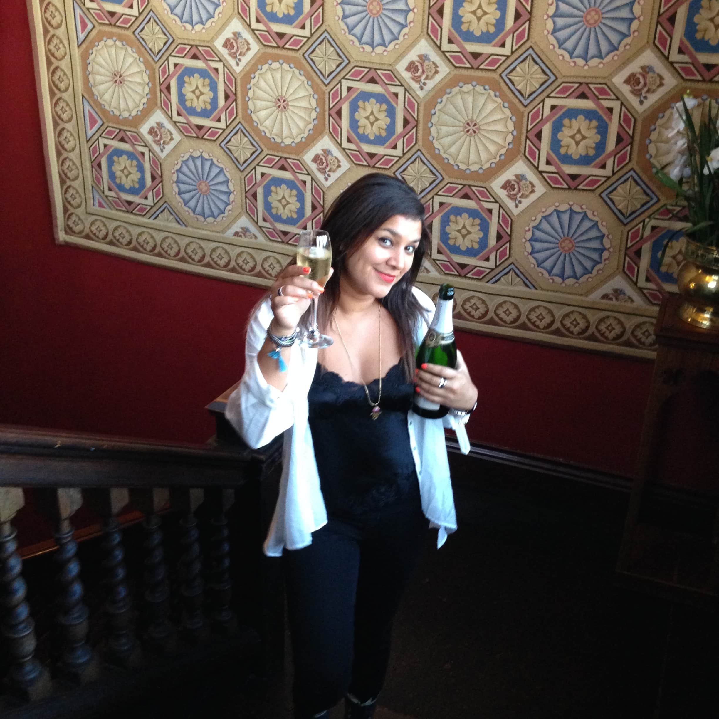 Pre dinner drinks at huntsham court