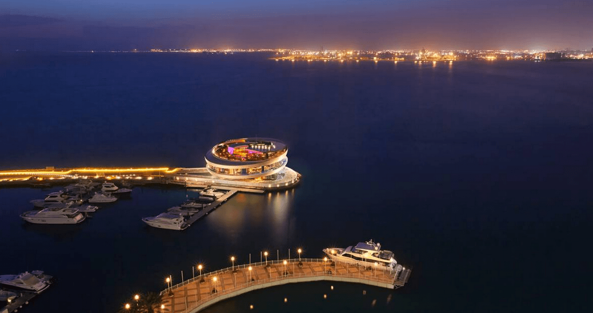 Lady Trekking Nobu Doha