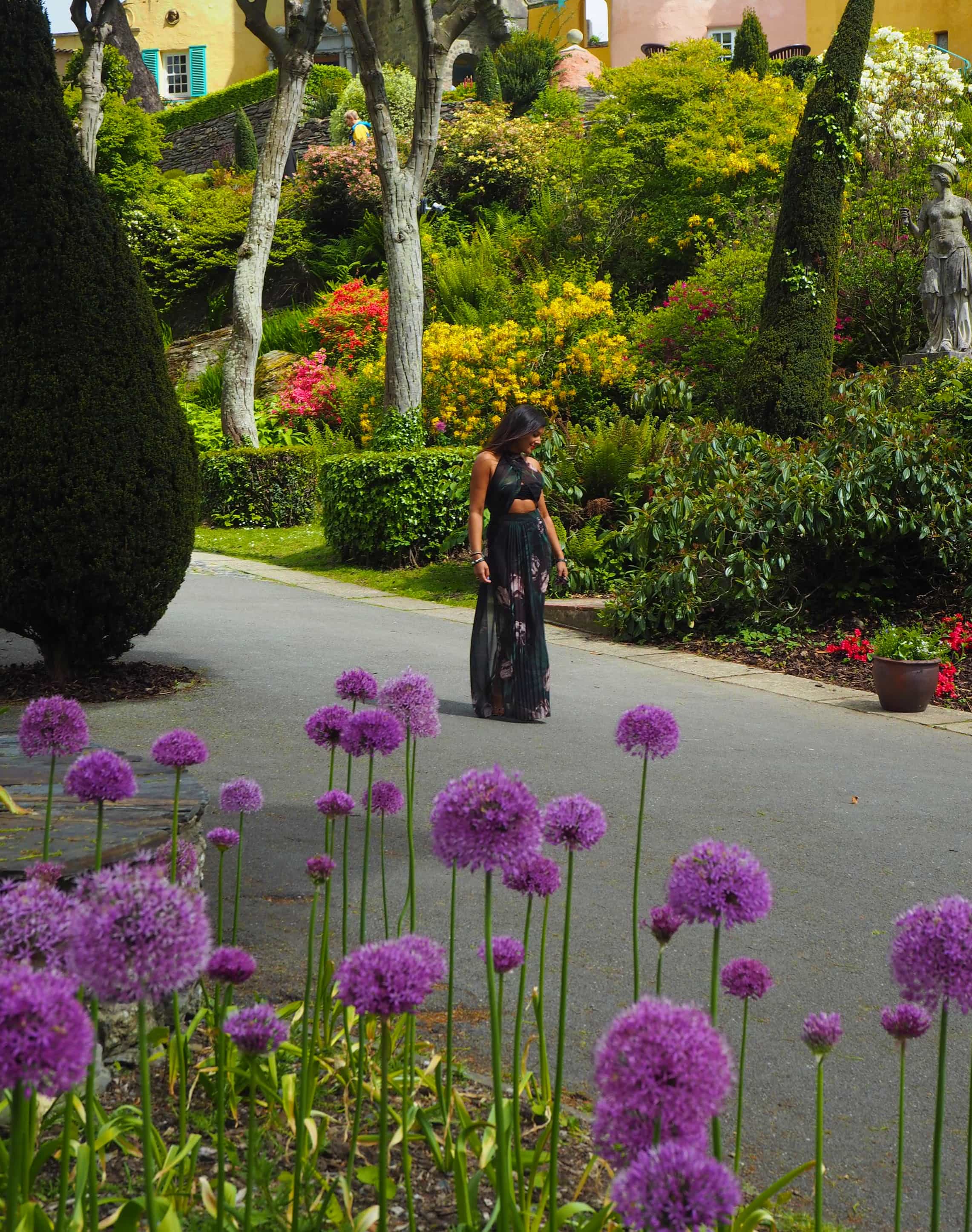 Lady Trekking Portmeirion Festival No 6