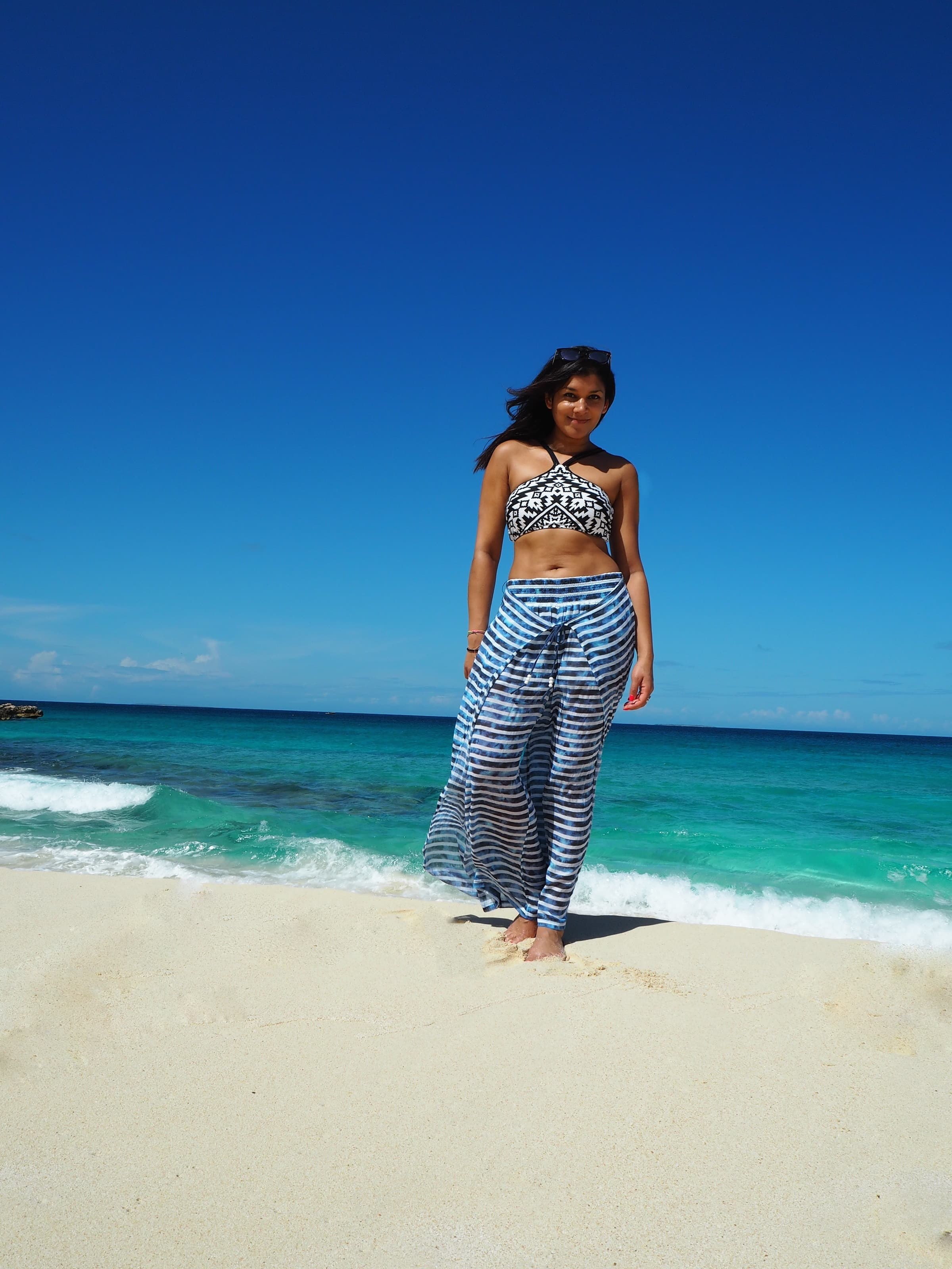 Lady Trekking caribbean fashion