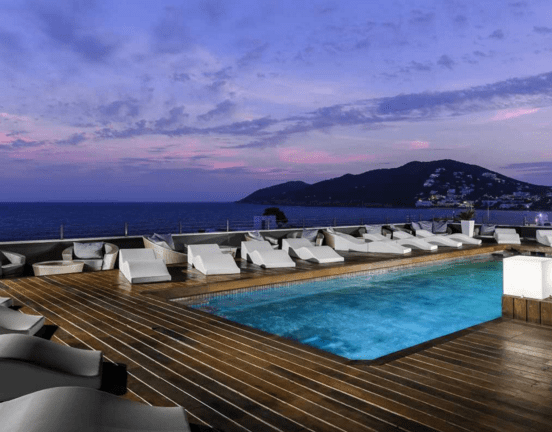 Aguas de Ibiza hotel Lady Trekking fitness