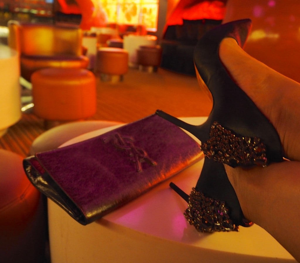 Lady Trekking Ted Baker YSL accessories
