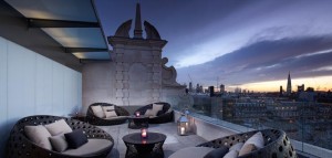 Radio rooftop best bar london Lady Trekking