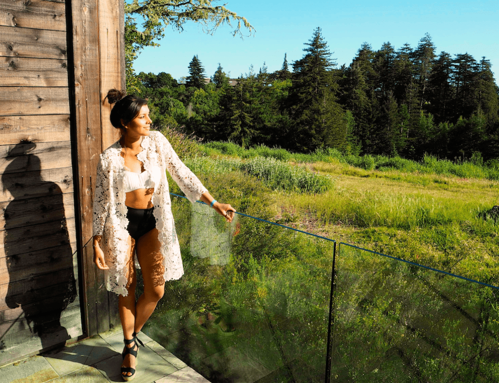Lady Trekking Ventana Lodge Big Sur