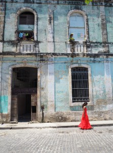 Lady Trekking Bonnie Rakhit Cuba fashion special