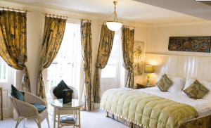 Bonnie Lady Trekking Orestone manor bedroom