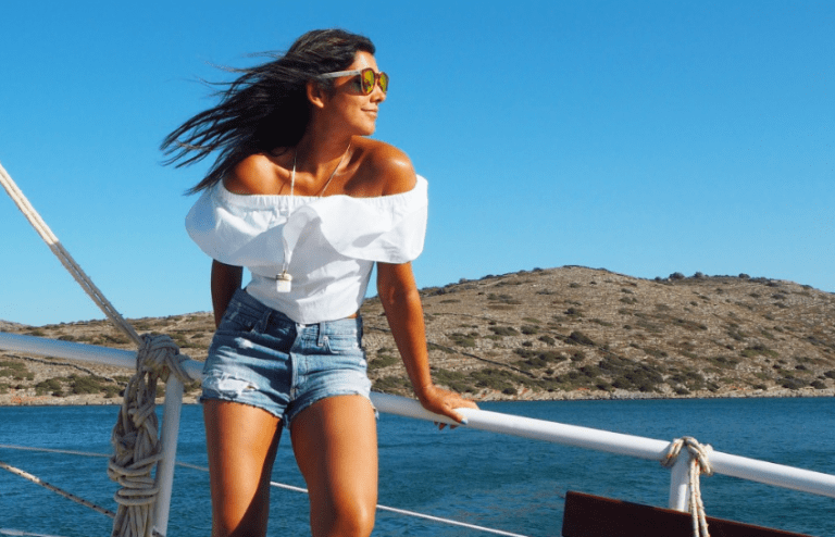 Lady Trekking Bonnie Rakhit Sailing