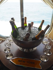 Lady Trekking Veuve clicquot tasting