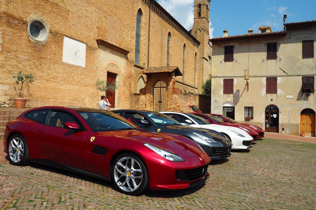 Ferrari trip lusso GTc4