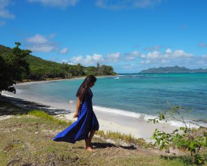 Lady Trekking Bonnie Rakhit what to wear in the caribbean silk fred