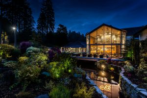stove-restaurant-night-ext