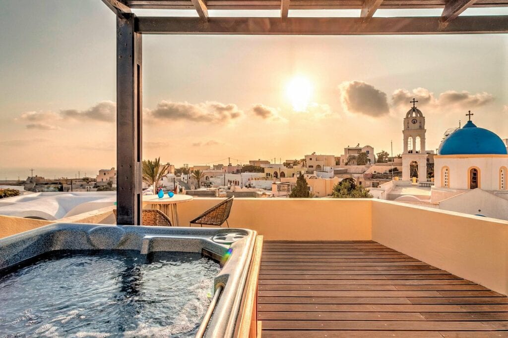 aegean suite jacuzzi Vedema hotel Santorini